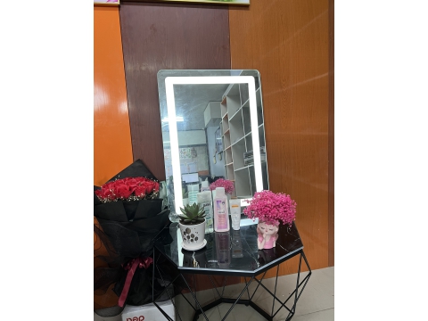 Tổng kho nhựa Quý Khương đề xuất những mẫu quầy tiếp tân, tính tiền nhựa Vincoplast