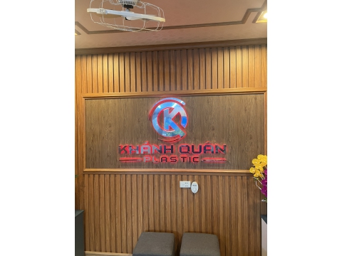 Tổng kho nhựa Quý Khương – Nhà phân phối Khánh Quân Plastic mách bạn bí quyết chọn màu tấm ốp tường 
